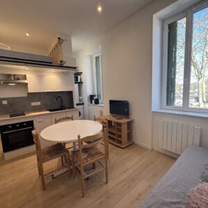 Studio meublé - 19m2 - CARMAUX CENTRE