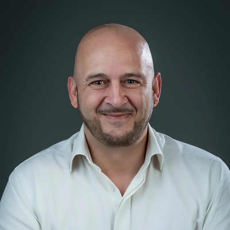 Daniel MENDES