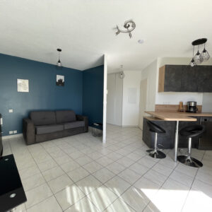 Studio - 29m2 - BOURRAN